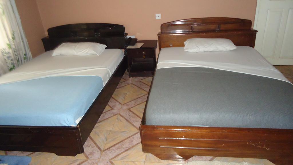 Wadoma Royale Hotel 库马西 客房 照片